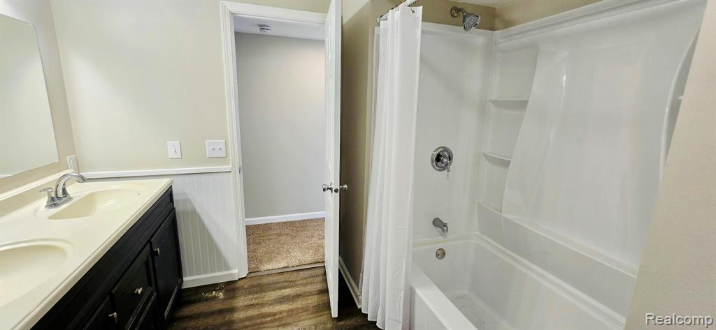 20891 Winifred Court, Pinckney, MI 48169 — Photo 14