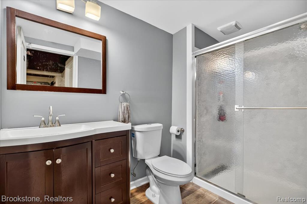 4954 Spring Meadow Dr, Clarkston, MI 48348 — Photo 23