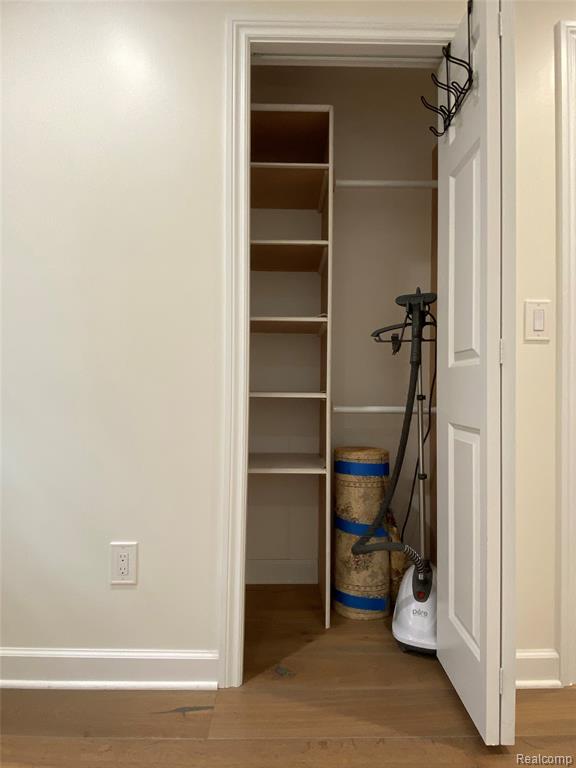 9834 Brookfield Street, Livonia, MI 48150 — Photo 58