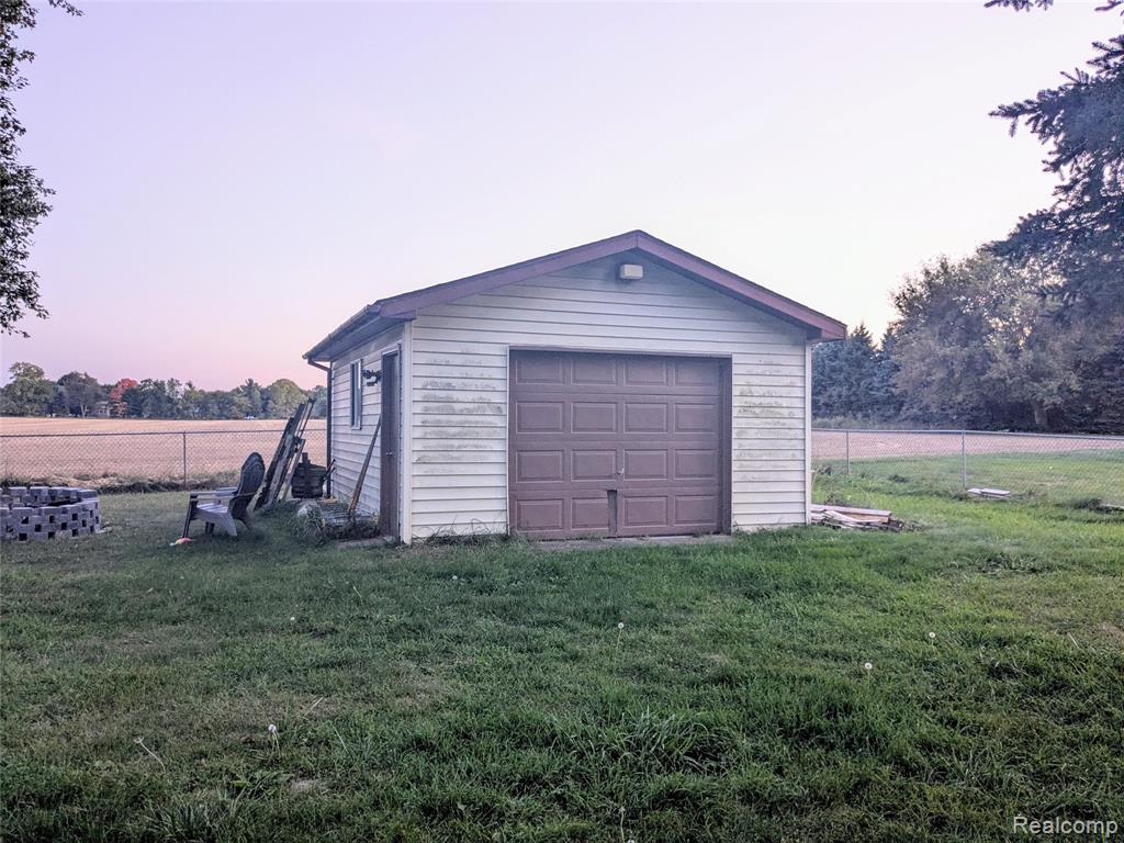 1408 Bowers Road, Lapeer, MI 48446 — Photo 55