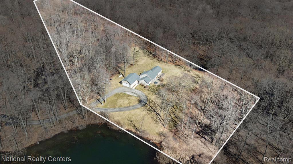 4060 Cullen Rd, Fenton, MI 48430 — Photo 32