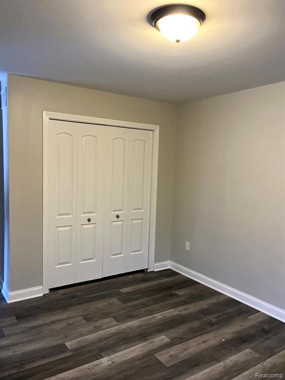 5700 APPIAN Way, Waterford, MI 48329 — Photo 29