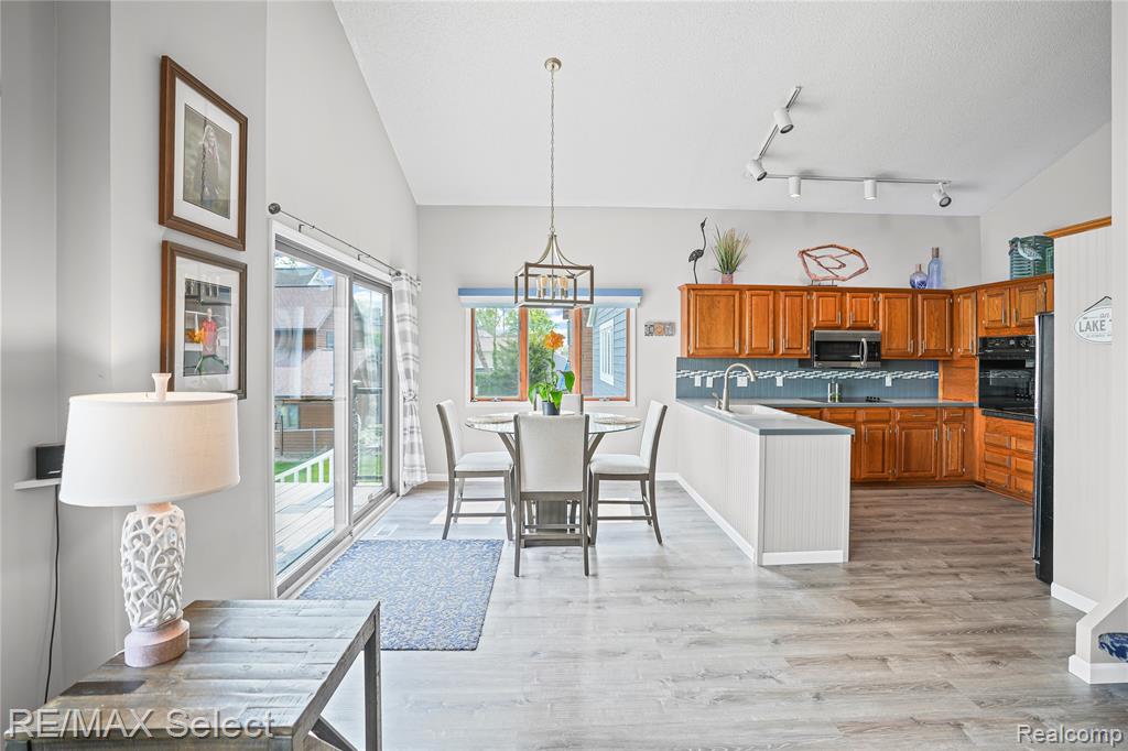 7457 Haviland Beach Drive, Linden, MI 48451 — Photo 29