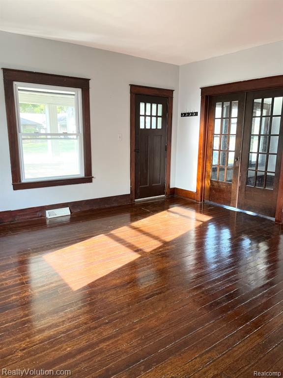 3906 HURON Street, North Branch, MI 48461 — Photo 8