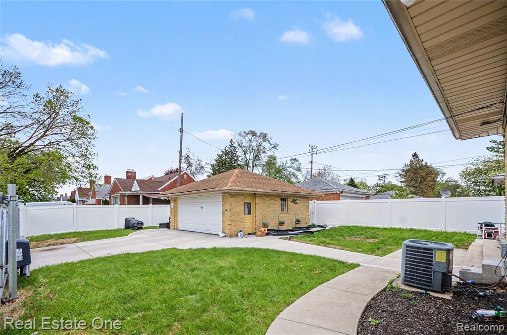 3980 W. Outer Drive, Detroit, MI 48221 — Photo 4