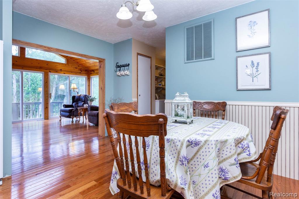 6137 East Street, North Branch, MI 48461 — Photo 15