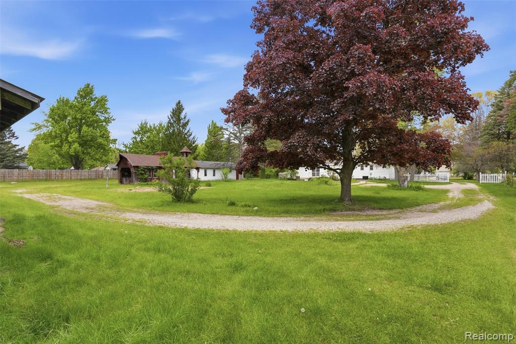 43625 Harris Road, Belleville, MI 48111 — Photo 10
