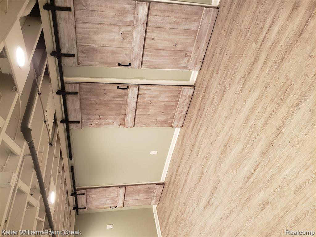 6069 Brynthrop Drive, Shelby Twp, MI 48316 — Photo 16