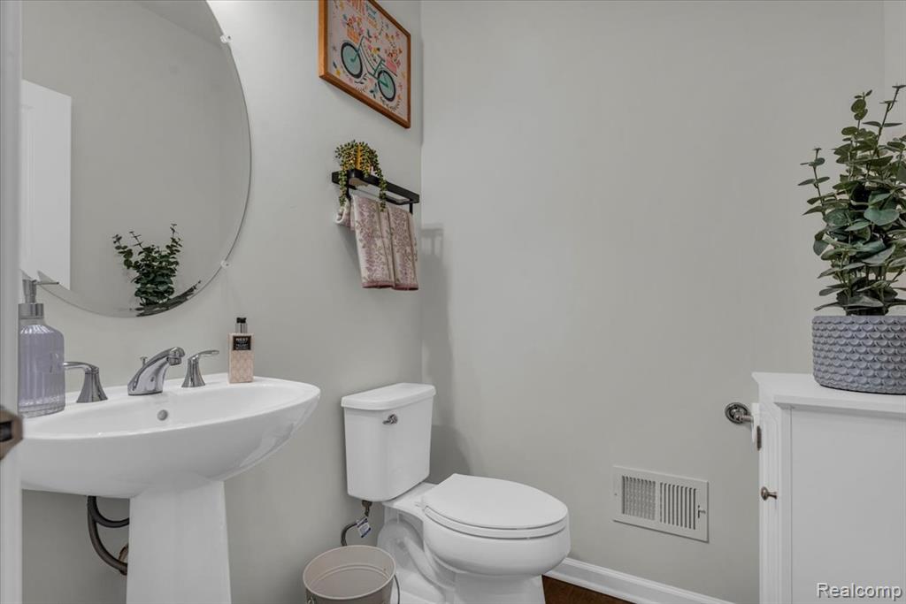 50763 Amberwood Court, Canton, MI 48188 — Photo 19