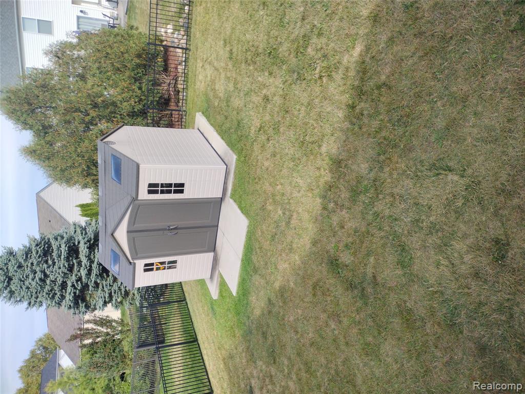 56772 Cardinal, Macomb, MI 48042 — Photo 4