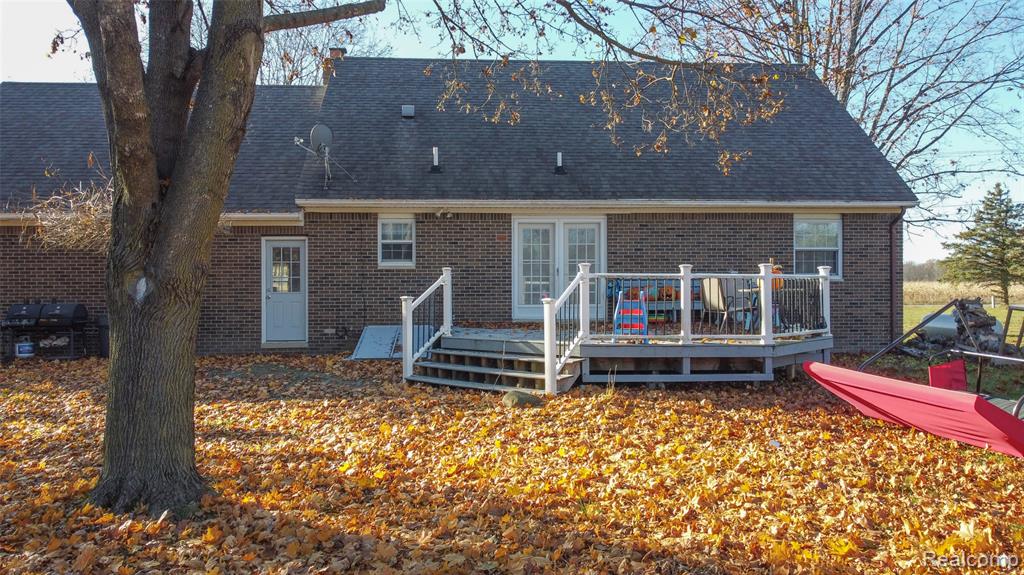 9459 Morrish Road, Swartz Creek, MI 48473 — Photo 18