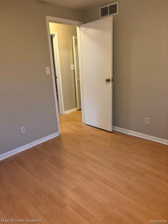 95 E BROCKTON Avenue, Madison Heights, MI 48071 — Photo 14