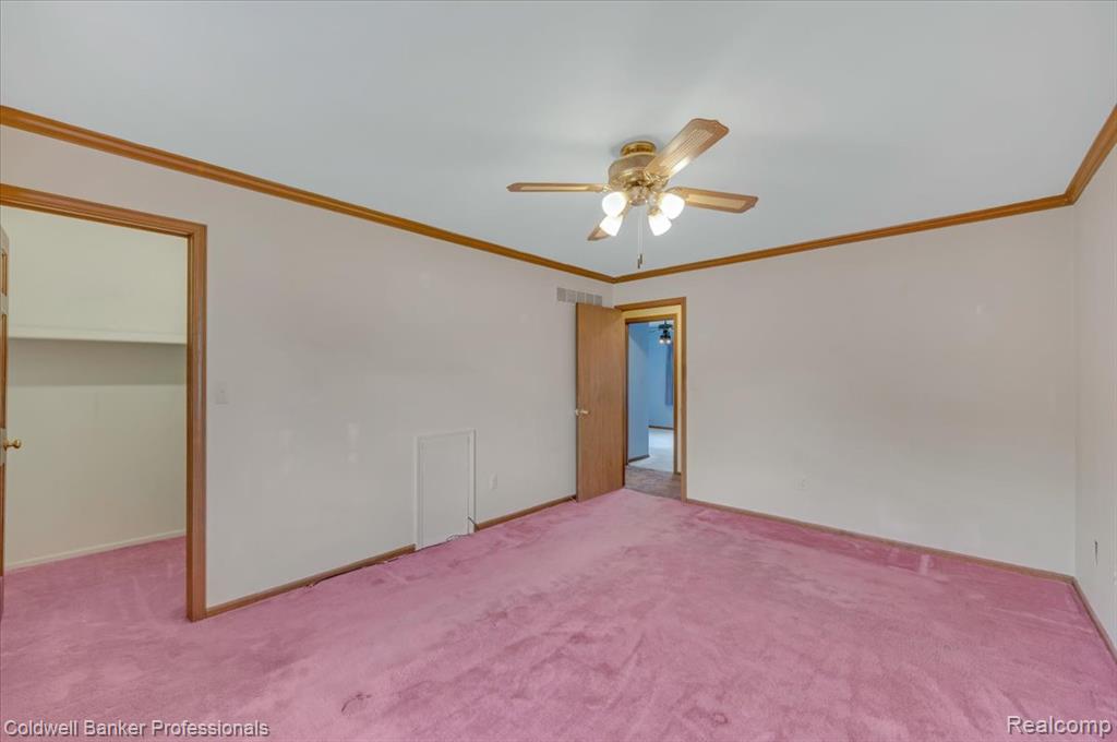 5015 Fox Hill Drive, Sterling Heights, MI 48310 — Photo 17