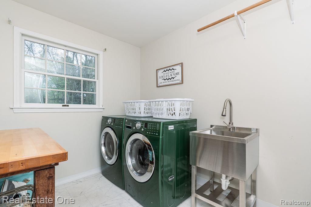 9079 TWIN OAKS, Flushing, MI 48433 — Photo 22