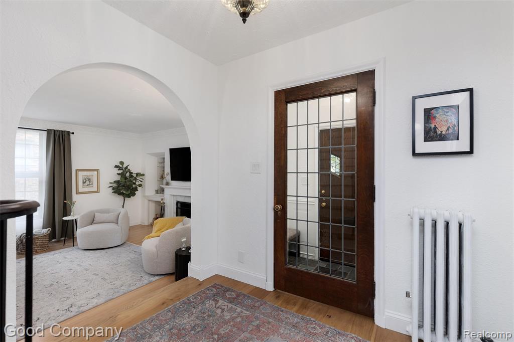 641 W WOODLAND Street, Ferndale, MI 48220 — Photo 4