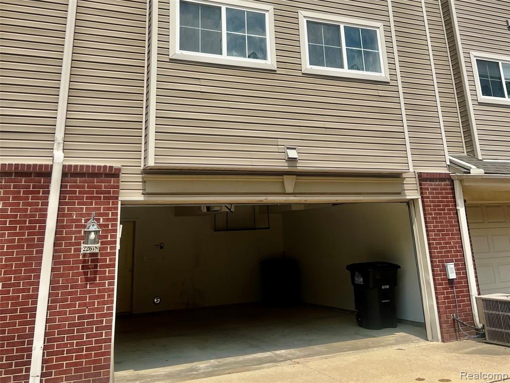 22678 Goddard Road N, Taylor, MI 48180 — Photo 25