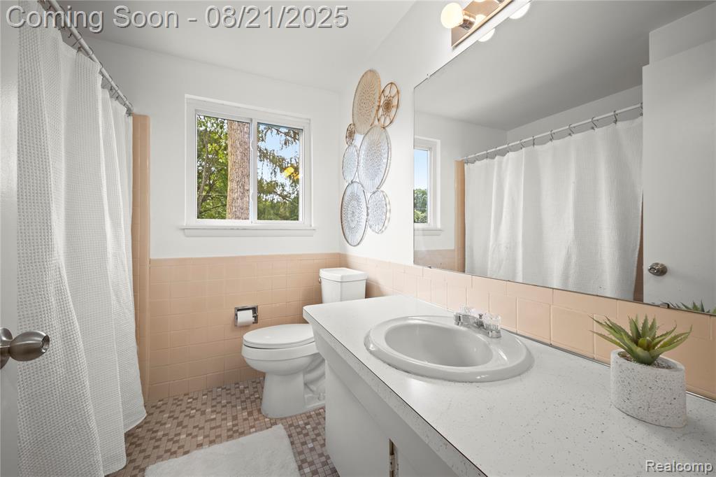 31472 Sunset Drive, Beverly Hills, MI 48025 — Photo 37