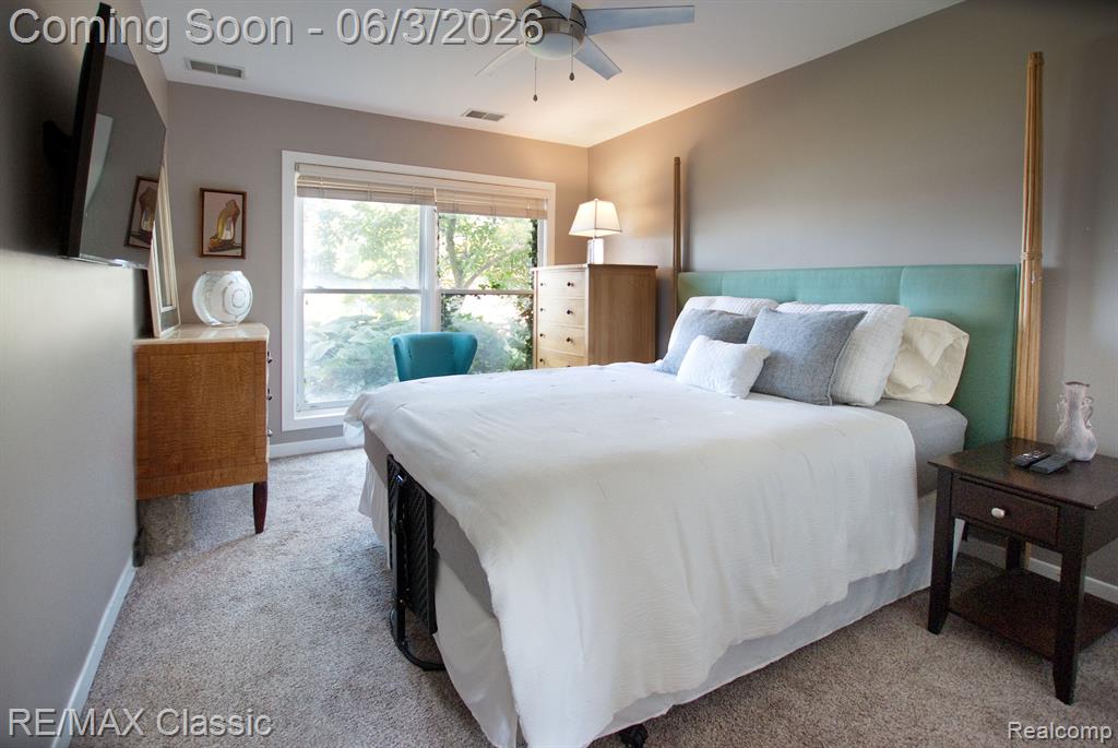 826 Wolverine Drive, Wolverine Lake, MI 48390 — Photo 38