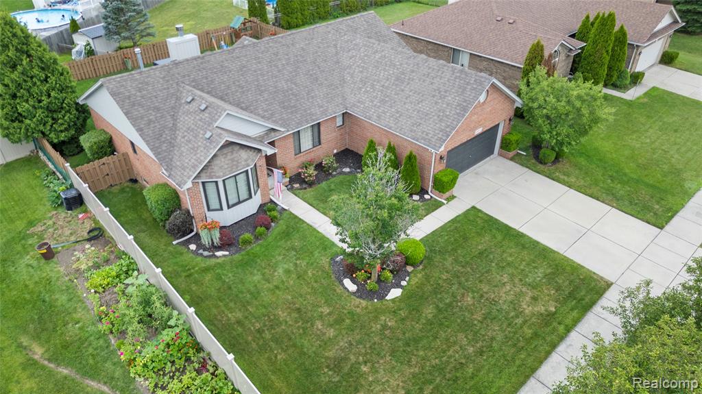 46173 Rocker Drive, Macomb, MI 48044 — Photo 25