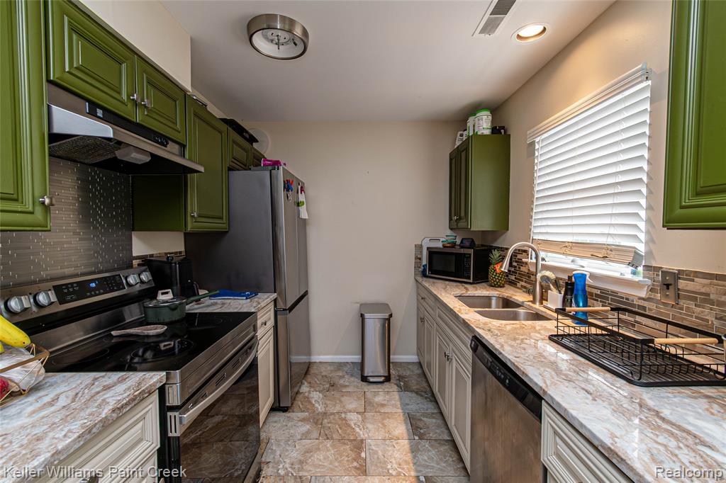 1847 Campau Farms Circle, Detroit, MI 48207 — Photo 64