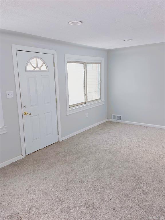 759 E Maxlow Avenue, Hazel Park, MI 48030 — Photo 38