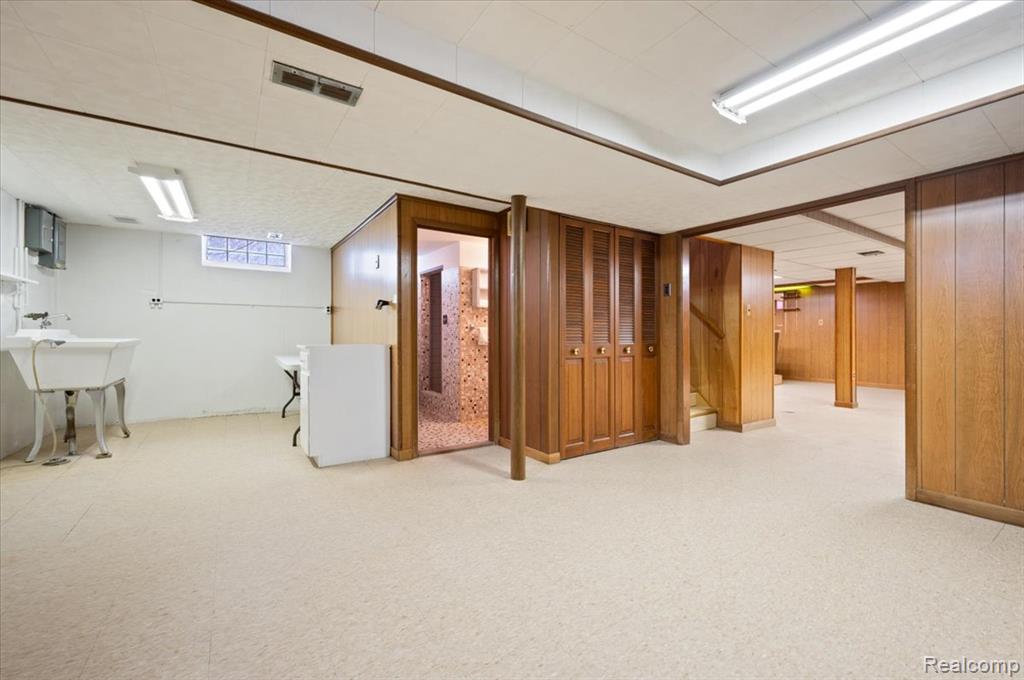 2211 White Avenue, Lincoln Park, MI 48146 — Photo 22