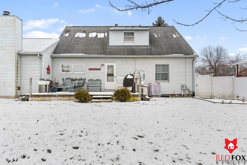 751 WILLIAMSBURG Drive, Caro, MI 48723 — Photo 34
