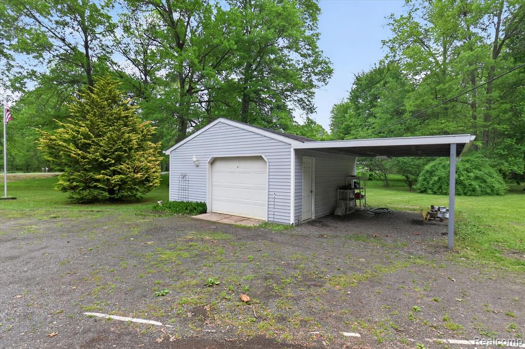 41303 Harris Road, Belleville, MI 48111 — Photo 41