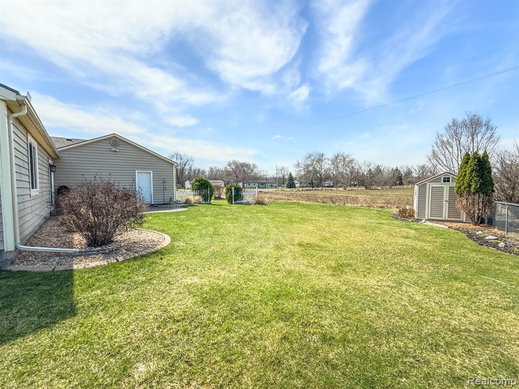 9032 W BRISTOL Road, Swartz Creek, MI 48473 — Photo 35