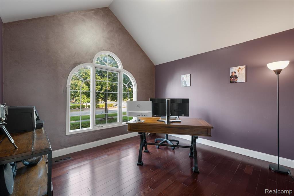 45021 Riverwoods Drive, Macomb, MI 48044 — Photo 28