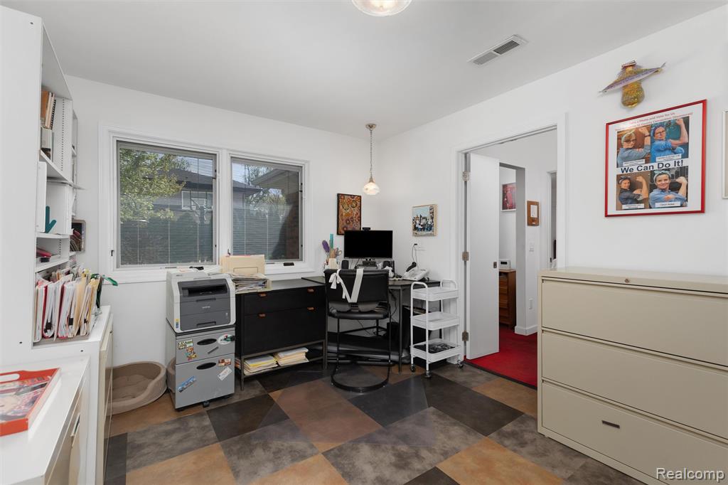 12959 Talbot Lane, Huntington Woods, MI — Photo 37