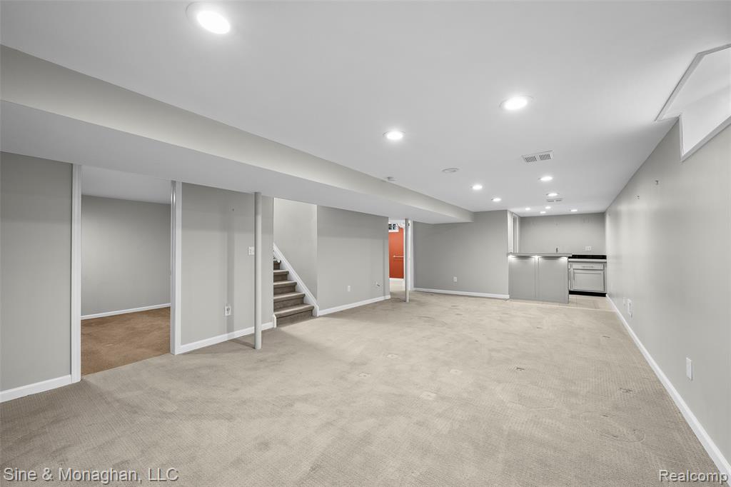 4419 Robinwood Avenue, Royal Oak, MI 48073 — Photo 30