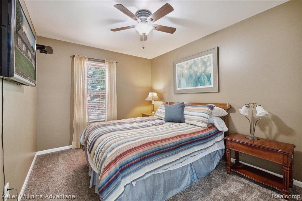 41688 WHITE TAIL Lane, Canton, MI 48188 — Photo 26