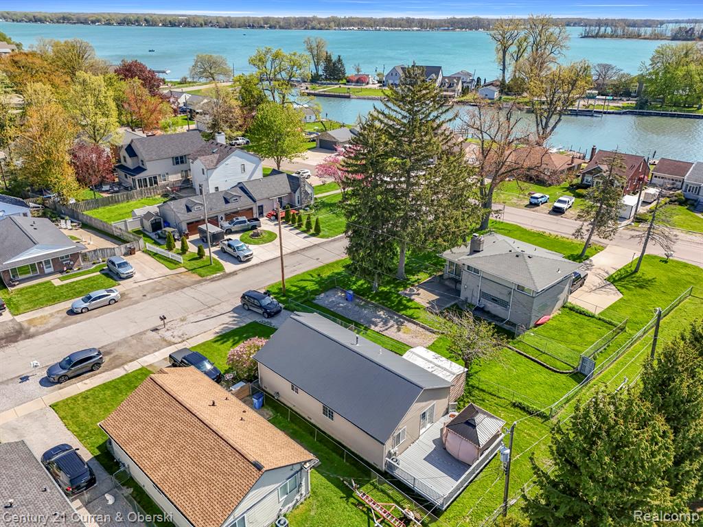 13230 Delavern Street, Rockwood, MI — Photo 21