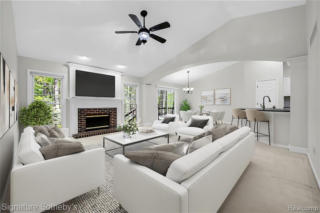 2668 Aubrey Drive, Lake Orion, MI — Photo 2
