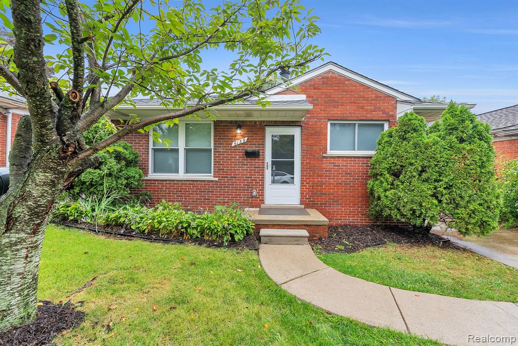6159 N Highland Street, Dearborn Heights, MI 48127 — Photo 4
