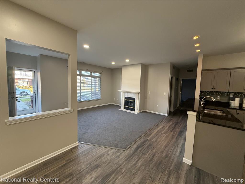 5686 Acorn Lane, Sterling Heights, MI 48314 — Photo 4