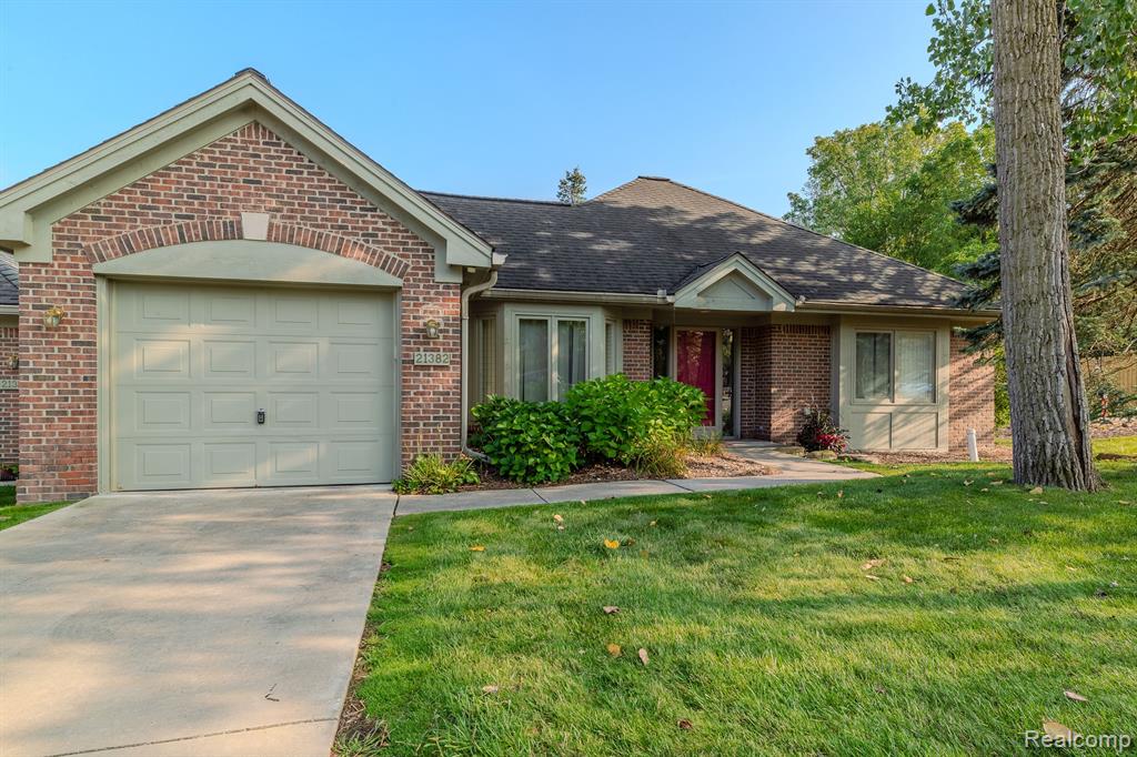21382 MAGNOLIA Court, 1, Farmington Hills, MI 48336 — front exterior