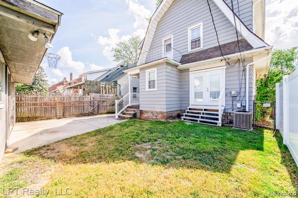 522 Kings Highway, Wyandotte, MI 48192 — Photo 24