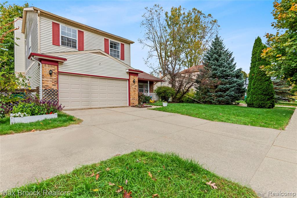 8185 S Huron River Drive, Ypsilanti, MI 48197 — Photo 27