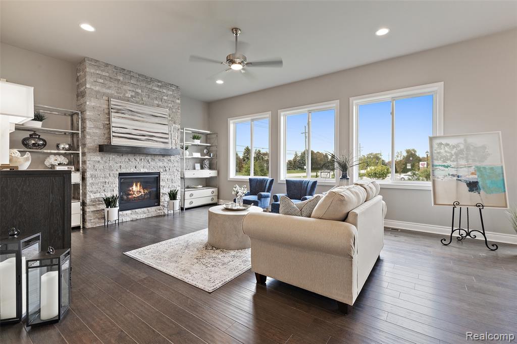 39196 Lakeshore Drive - Lot 57, Harrison Township, MI — Photo 11