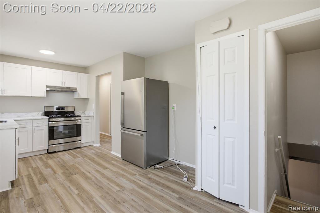 28521 Oakwood Street, Inkster, MI 48141 — Photo 16