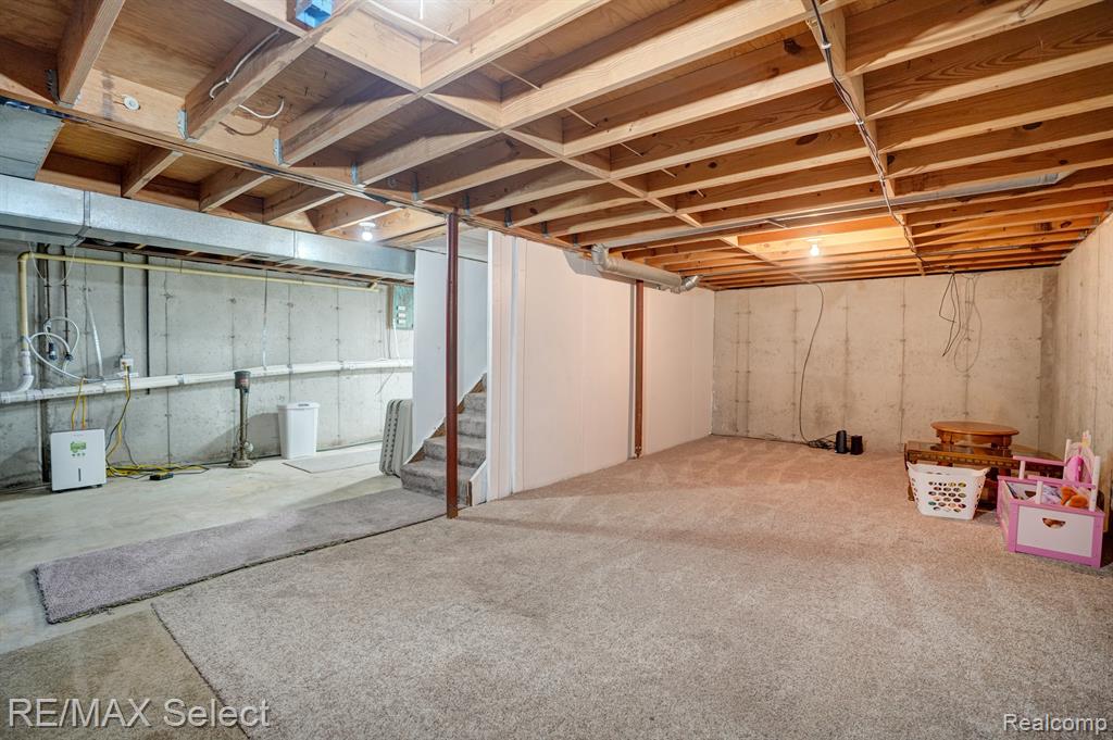 502 W BENJAMIN Street, Linwood, MI 48634 — Photo 17