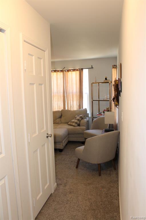 9611 WHITEWOOD Road, Pinckney, MI 48169 — Photo 7