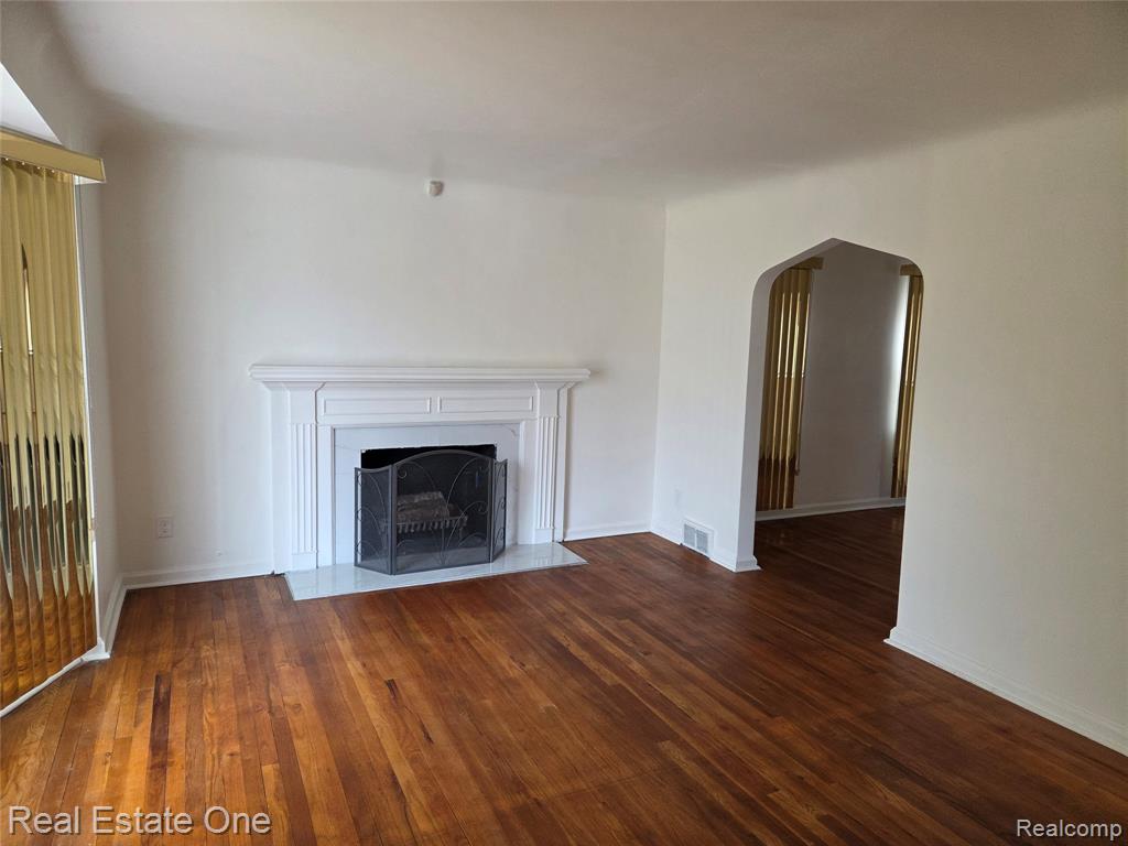 8042 Hartwell Street, Detroit, MI 48228 — Photo 17