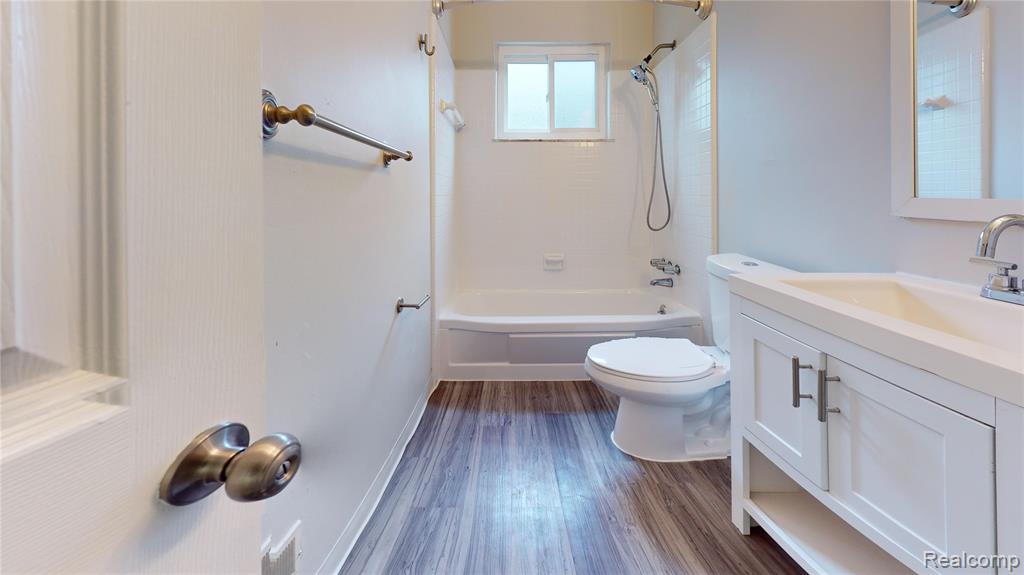 87 W Barrett Avenue, Madison Heights, MI 48071 — Photo 8