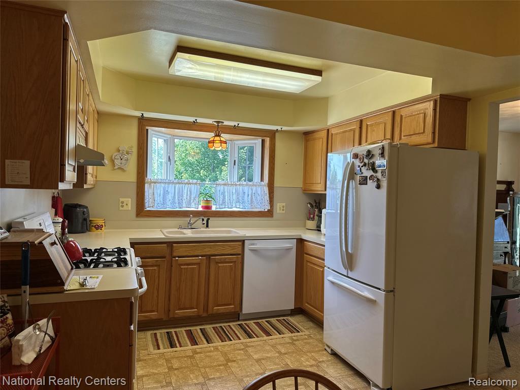 1213 E Franciscan Court, Canton, MI 48187 — Photo 14