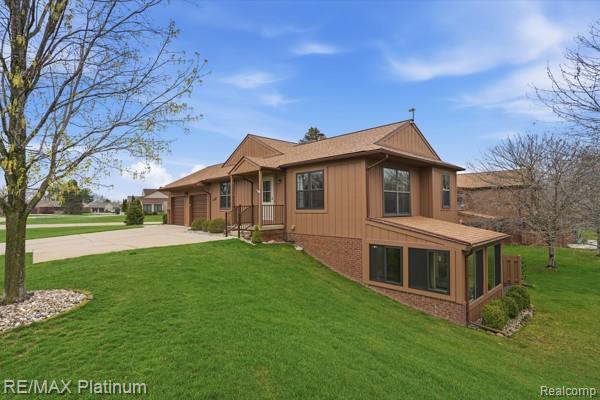 11832 Lexington Drive, 4, South Lyon, MI 48178 — front exterior
