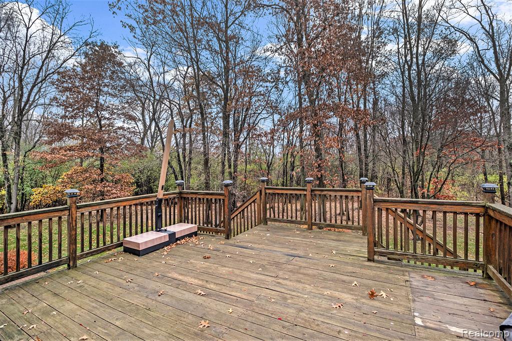 4659 Mesa Court, Clarkston, MI 48348 — Photo 27