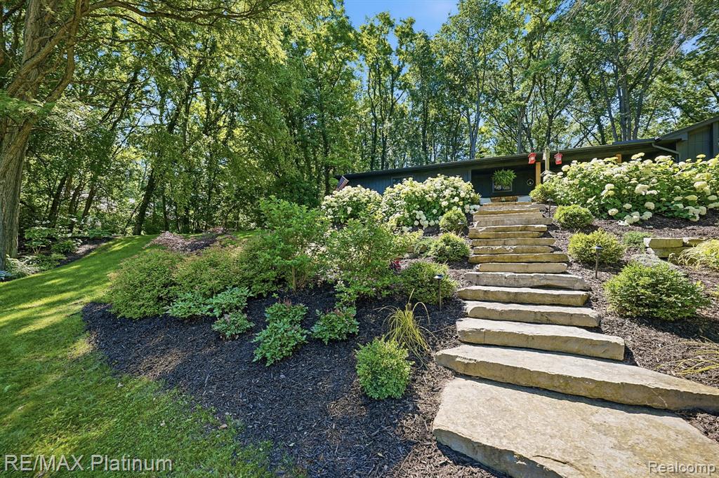 1245 Tracilee Drive, Howell, MI 48843 — Photo 36